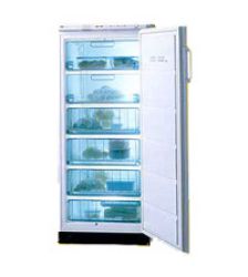 Холодильник Zanussi ZCV 240